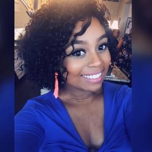 Meet your Posher, Kendra